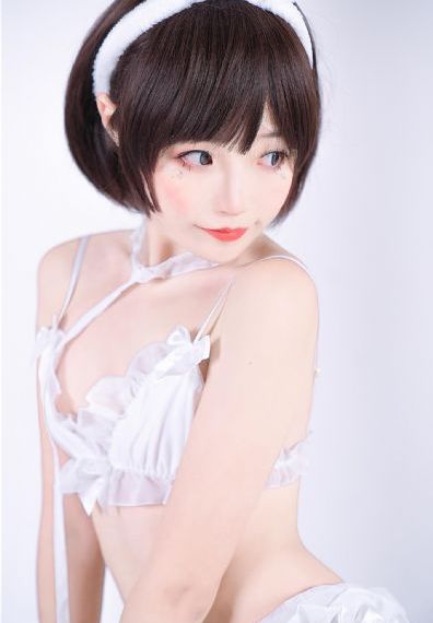 肉色丝袜秘书办公室诱惑AV_1080P完整版观看