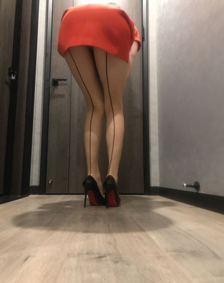 国产片婬乱18一级毛片视頻_1080P超清免费观看