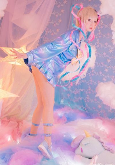 www成人色情美女网站野外_HD免费高清观看