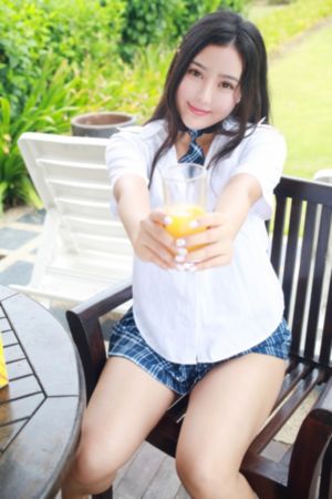 狠狠综合久久av一区二区_720动漫在线观看