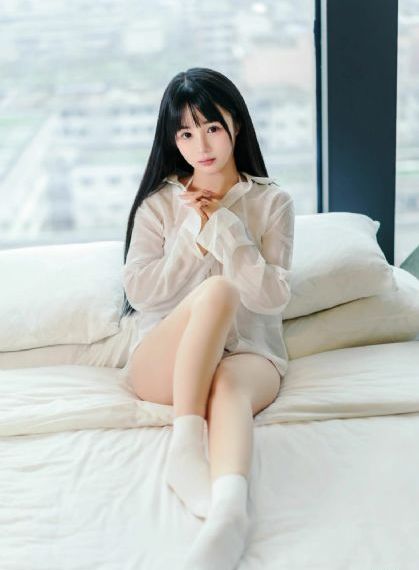 91精品国产黑色紧身裤美女_高清在线视频观看