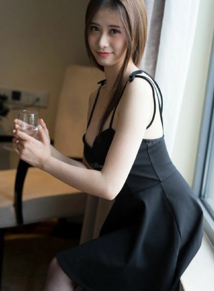 亚洲图片自拍偷拍_1080P免费在线播放