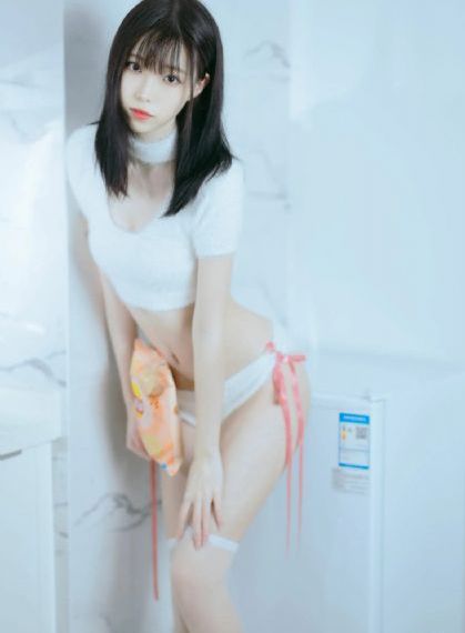 久久免费精品_大片在线观看