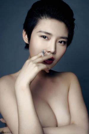 成人高潮喷吹最新网站在线_高清免费观看