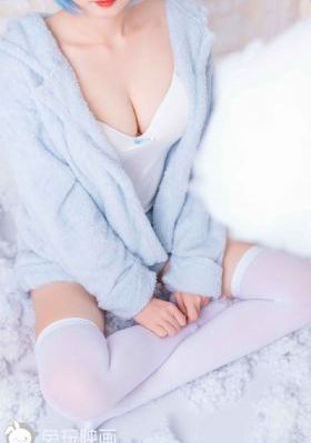 亚洲国产黄片在线看_高清迅雷电影在线