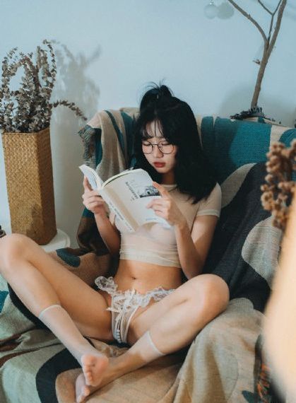 欧美级婬片a片免费播放口r_蓝光最新电影在线观看
