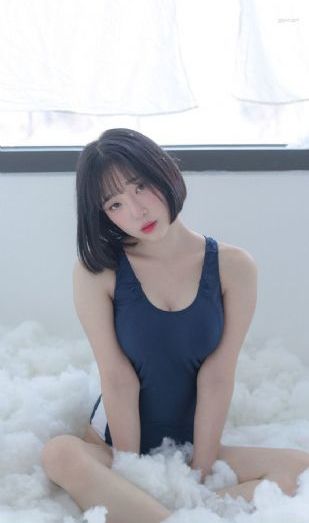裸体美女污污污免费网站_BD英语免费观看
