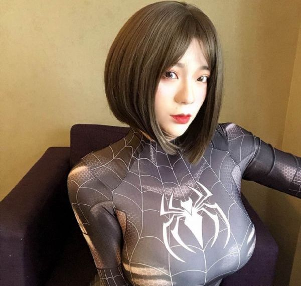 欧美日韩美女AA级特黄_1080P手机在线看