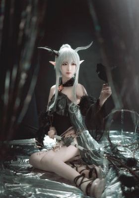 精品国产又爽又爽www张津瑜_在线观看