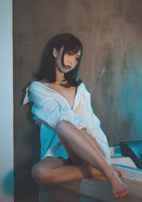 狂躁美女大bbbbbb在线观看_高清免费观看韩国